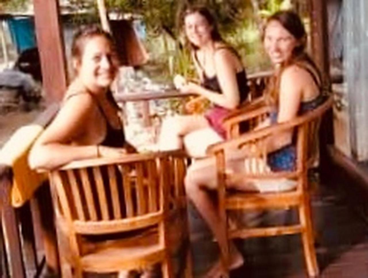 Titi Hostel Lembongan Dış mekan fotoğraf