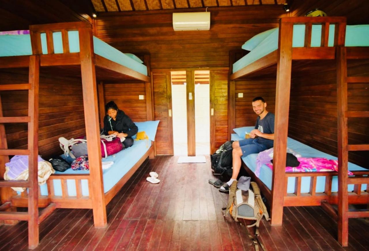 Titi Hostel Lembongan Dış mekan fotoğraf