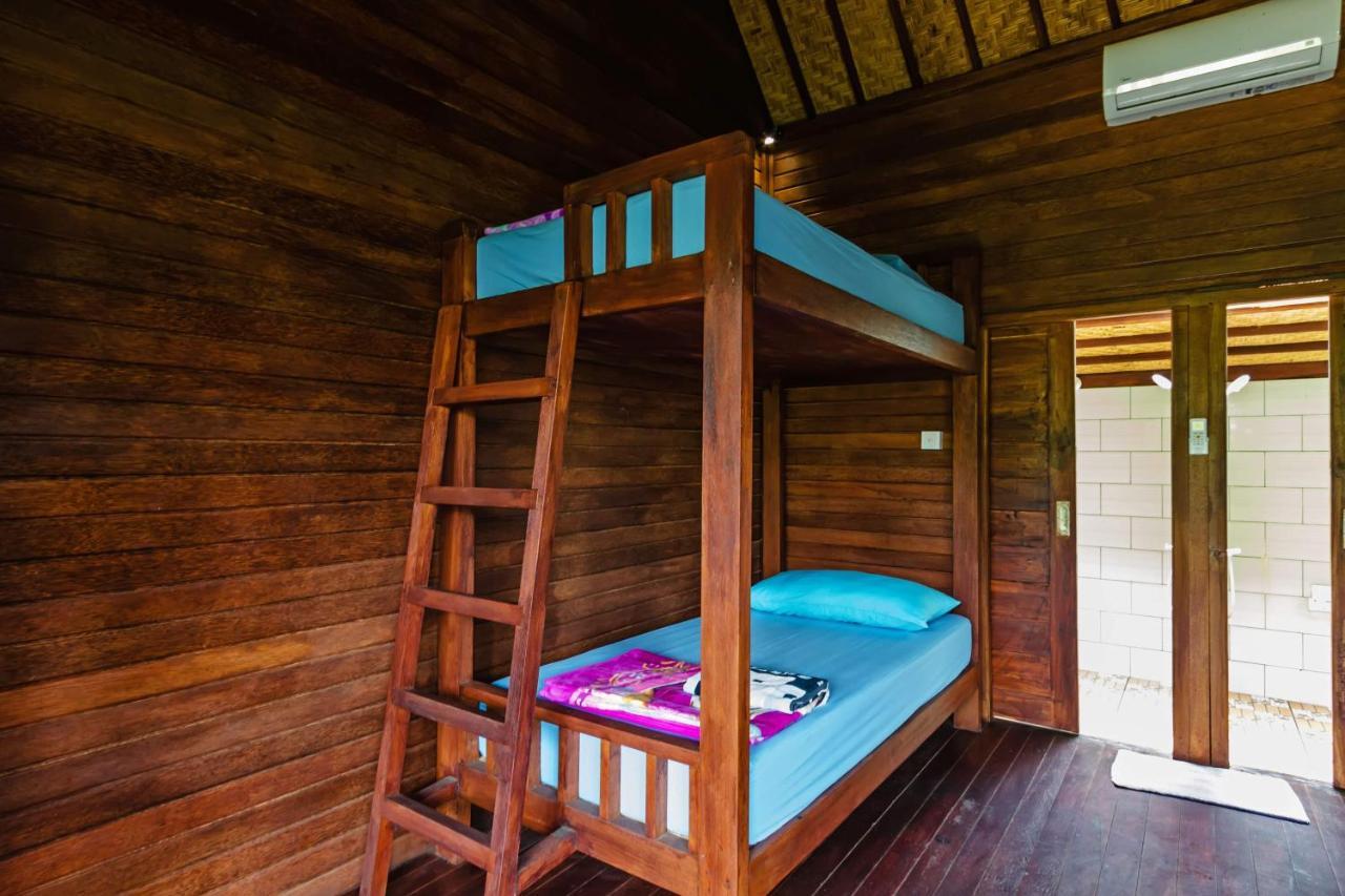 Titi Hostel Lembongan Dış mekan fotoğraf