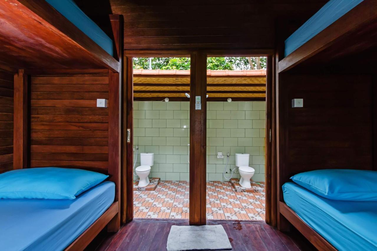 Titi Hostel Lembongan Dış mekan fotoğraf